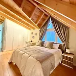 Hébergement de vacances Housing Reina Y Santa *