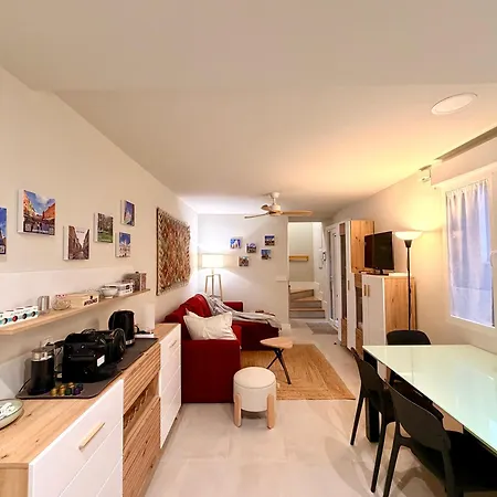 Holiday home Housing Reina Y Santa
