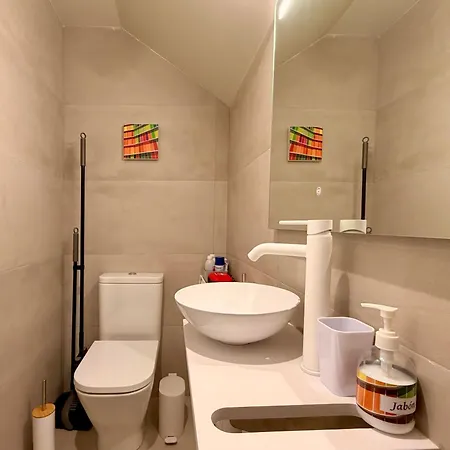 Holiday home Housing Reina Y Santa Leon