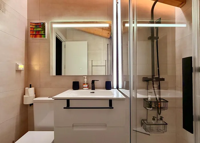 Housing Reina Y Santa Feriehus León